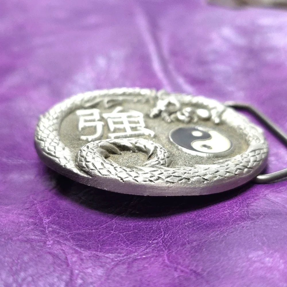 Fine Pewter Silver Tone Dragon Yin Yang Belt Buckle 2000 USA